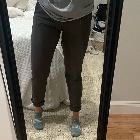 Made in Italy- Women’s textured Pants - Picture 1 of 5